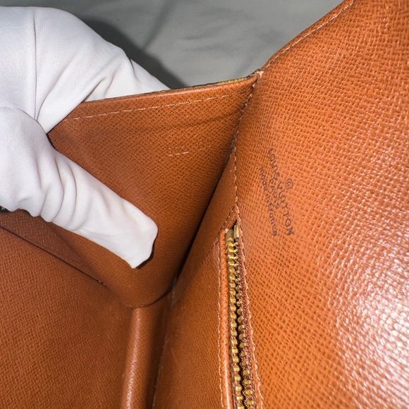 (R660) Louis Vuitton Pochette Dame Clutch - Picture 5 of 5